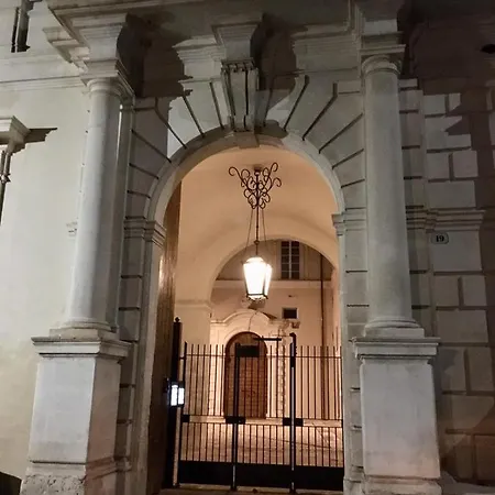 Palazzo Pica Alfieri LʼAquila